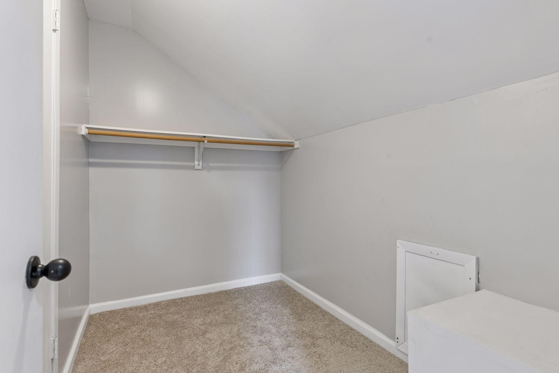 Upper level walk-in closet