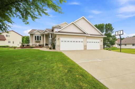 Photo for 10444 Karston Circle, Albertville, MN 55301 - listing #7113854 10444 Karston Circle, Albertville, MN 55301