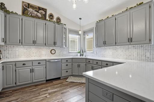 Beautifully updated kitchen
