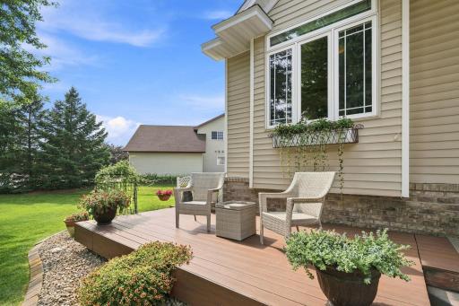 Maintenance free deck out front
