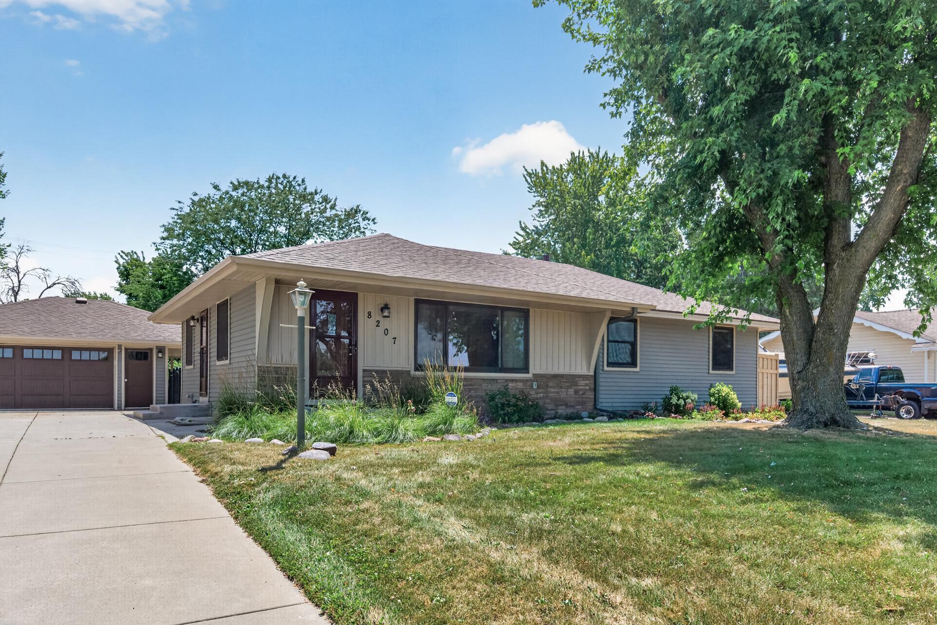 New siding (2023), new windows (2024), new roof (2025)!