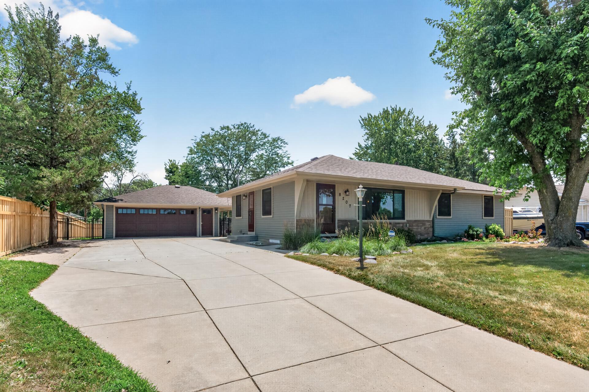Welcome to 8207 Belden Blvd!