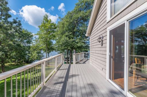 Deck overlooking lake with privacy