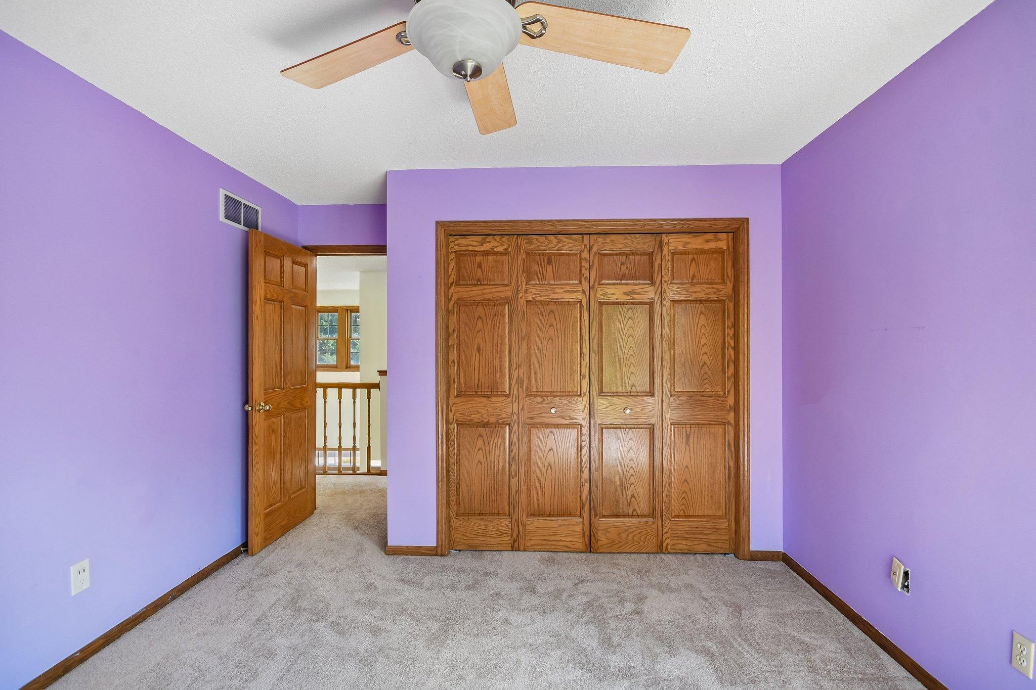 50-web-or-mls-Abbey Way-S2107-050.jpg