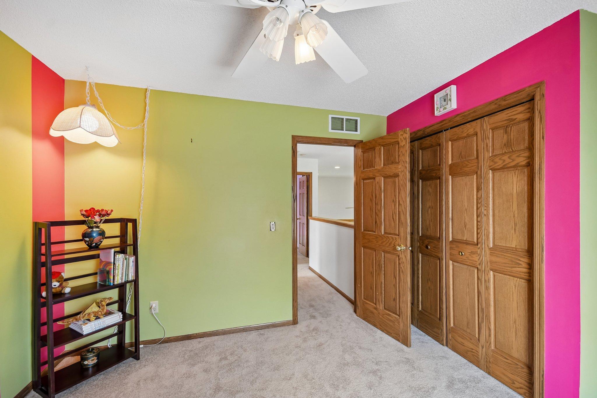 46-web-or-mls-Abbey Way-S2107-046.jpg