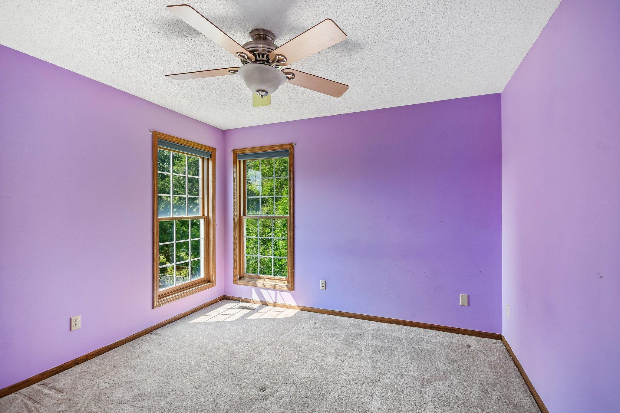 49-web-or-mls-Abbey Way-S2107-049.jpg