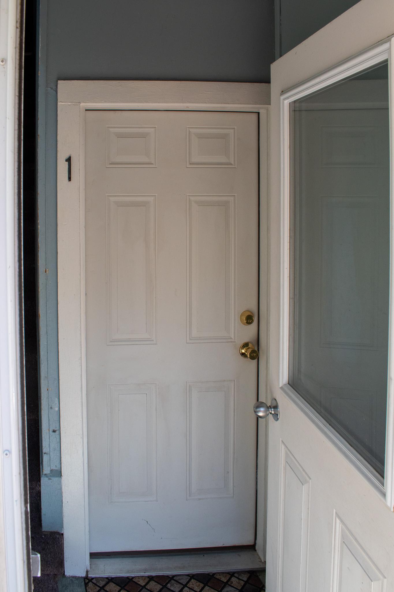 Shared Entrance - Door to Apt 1