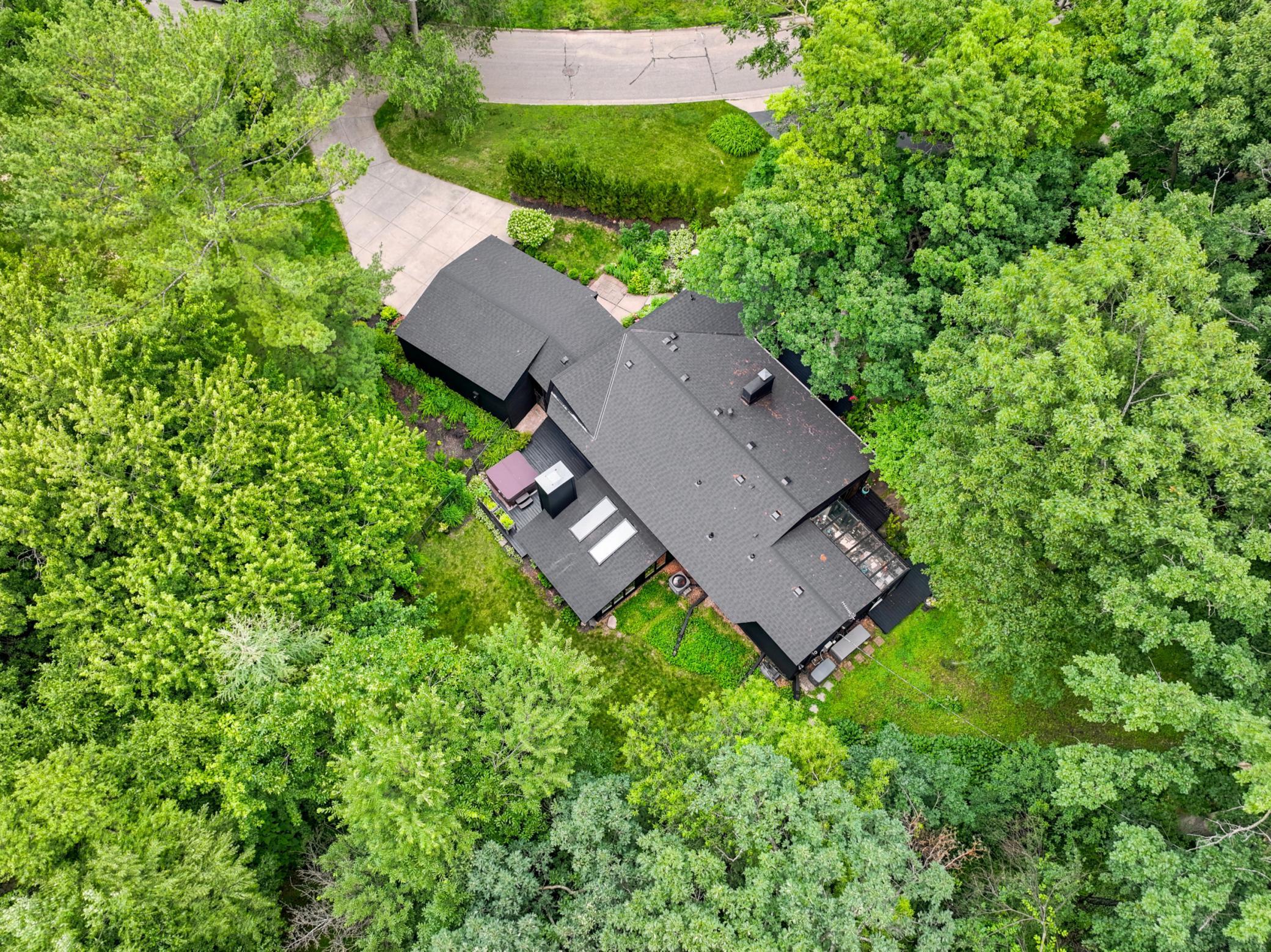 67_104_maddaus_aerials0012.jpg