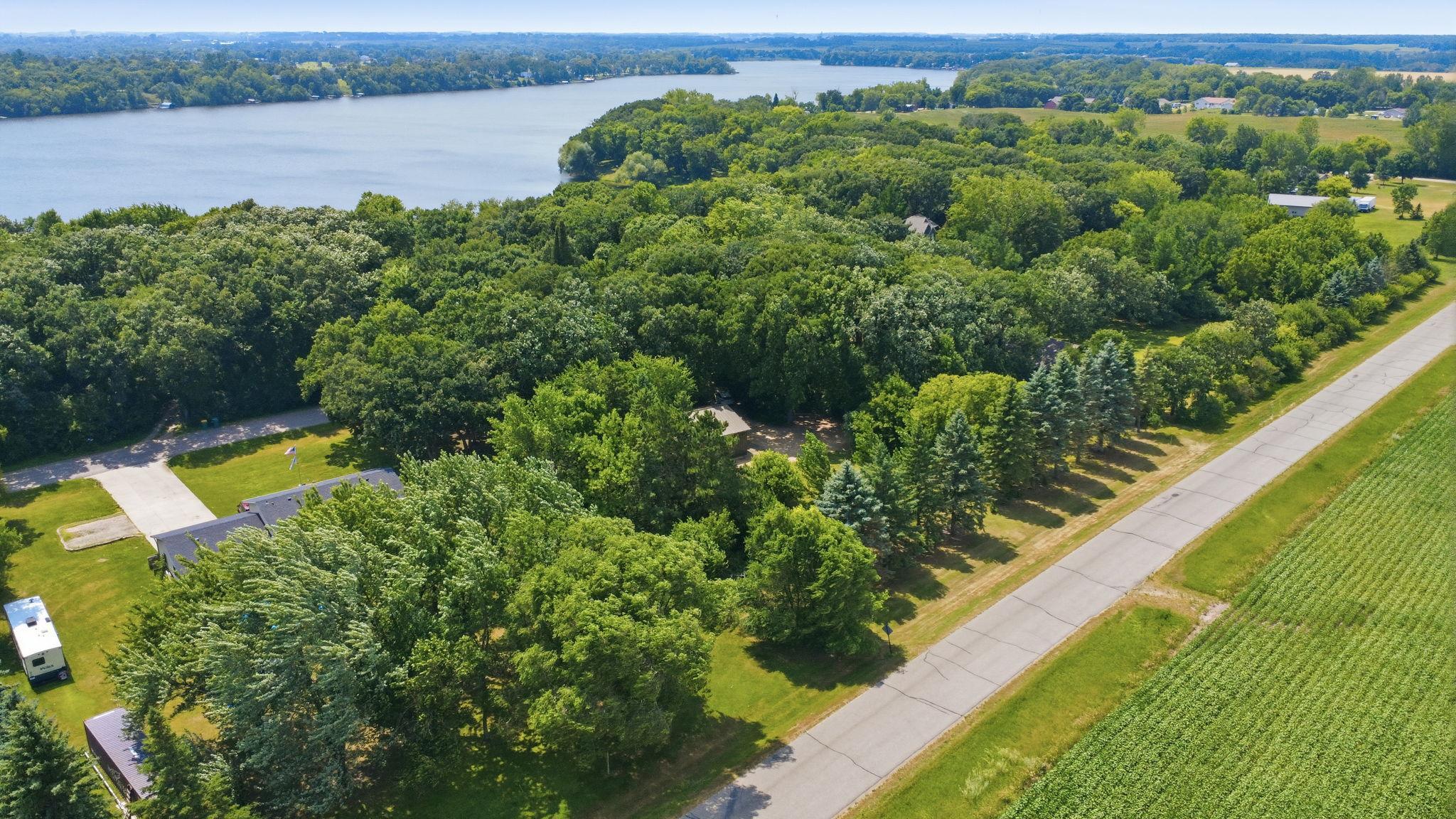 40044 Sauk Hills Cir