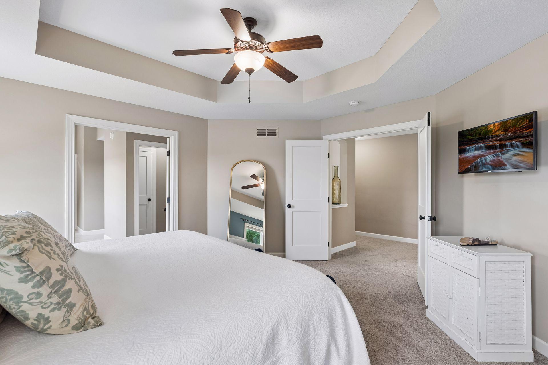 Spacious owner's retreat