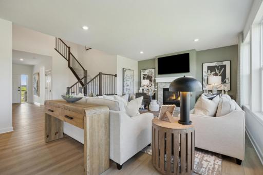(Photo of a similar home, actual finishes may vary)
