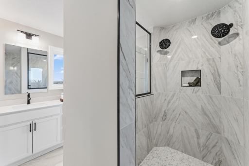 (Photo of a similar home, actual finishes may vary)