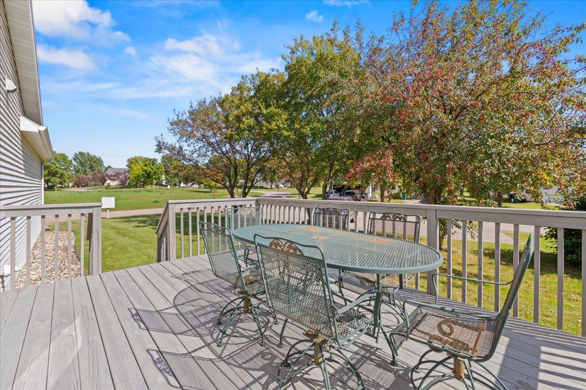 12x16 wood deck