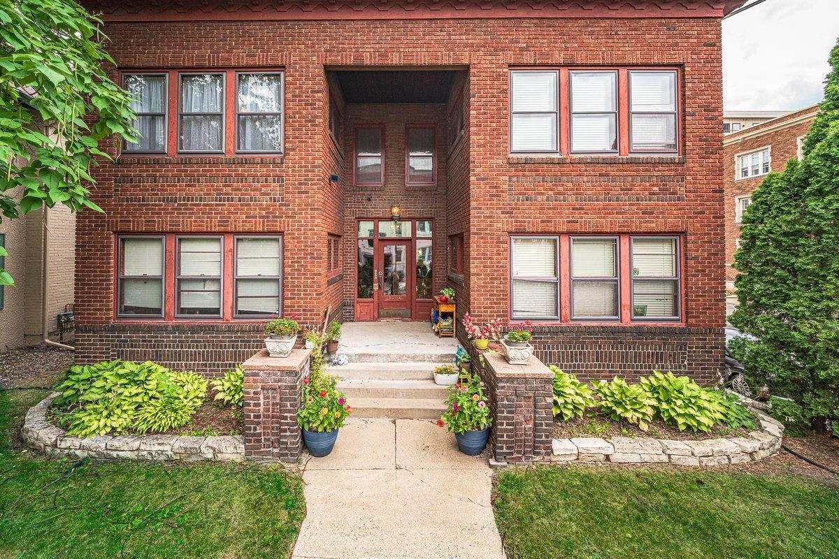 Exterior Front 2.jpg