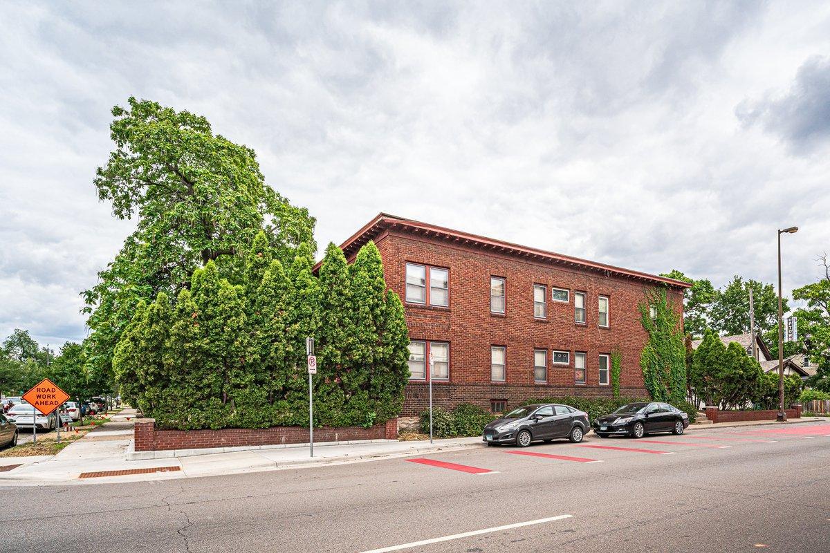 Exterior 2.jpg