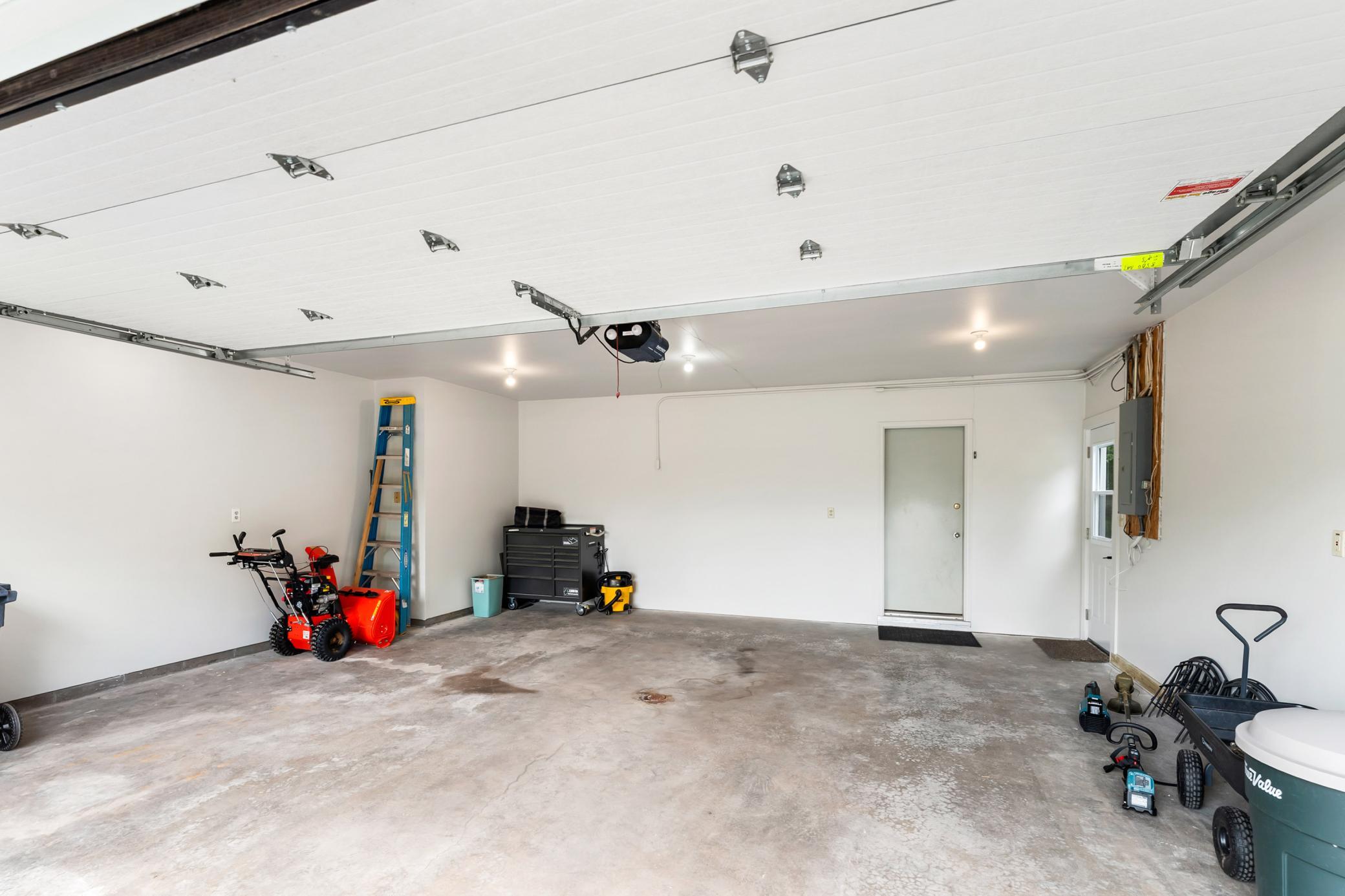 Kroening-719-S-64th-Ave-W-053_1.jpg