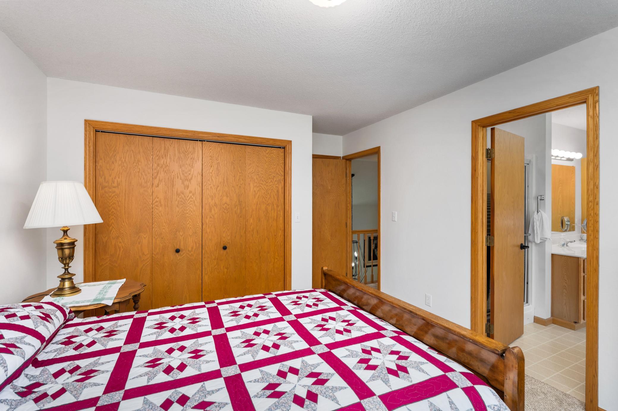 Kroening-719-S-64th-Ave-W-046_1.jpg