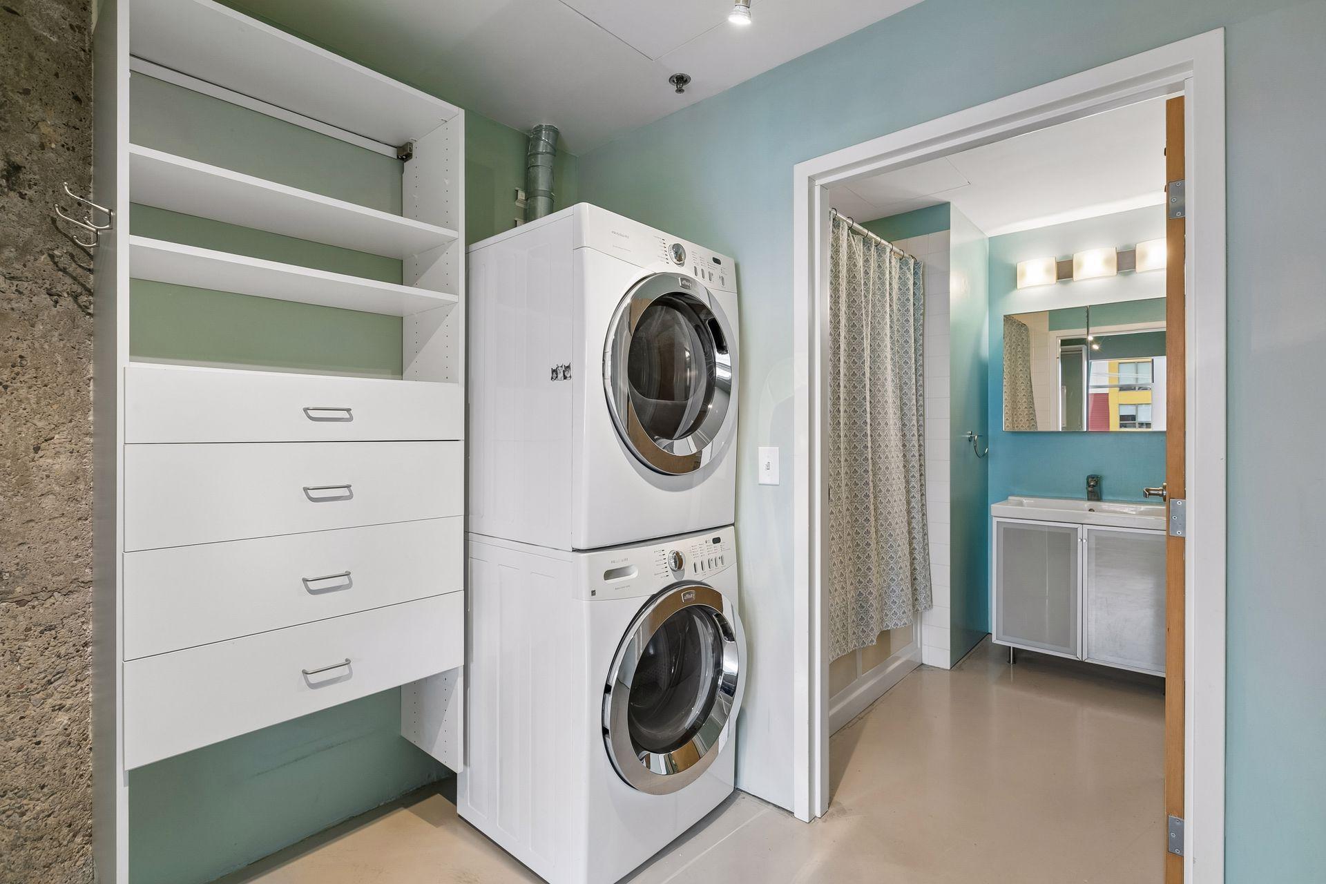 In unit washer and dryer