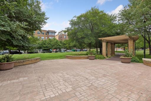 225 9th Street E, 304, Saint Paul, MN 55101