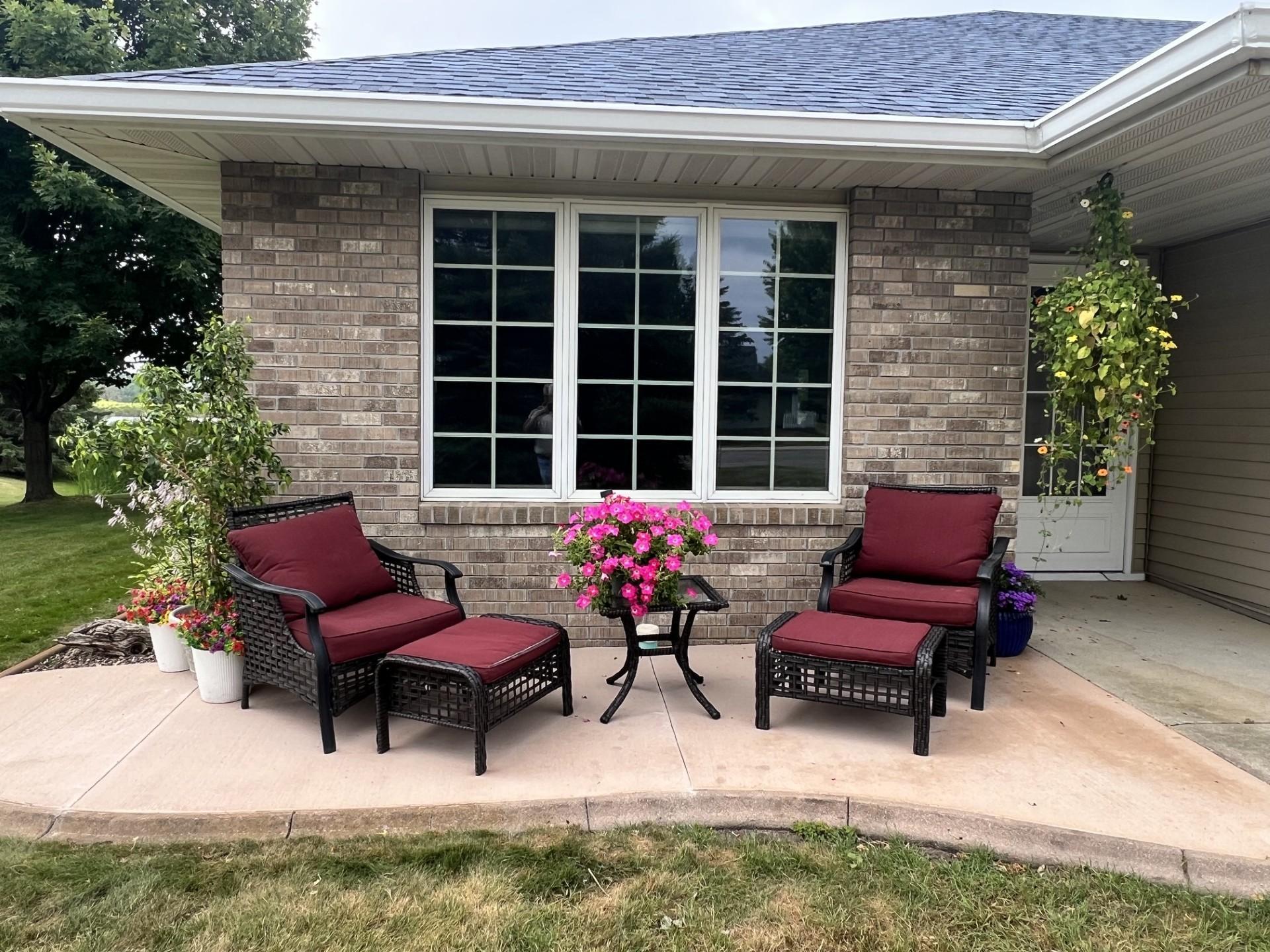 Front concrete patio