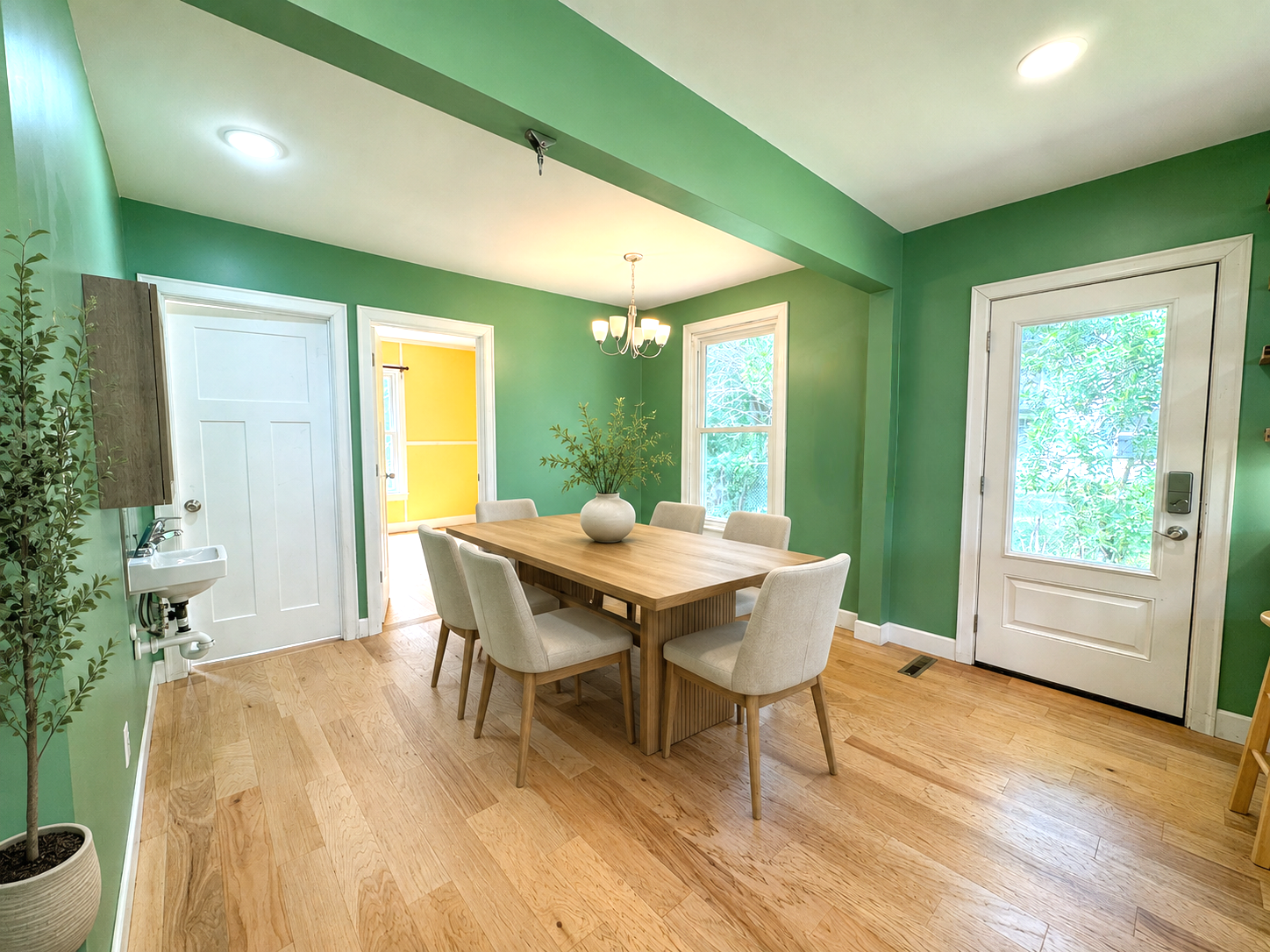 Virtually Staged Dining Room