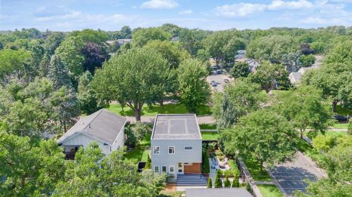 Steps from Edgcumbe Recreation Center and quick access to Grand Avenue, Randolph Avenue, and I-35E.