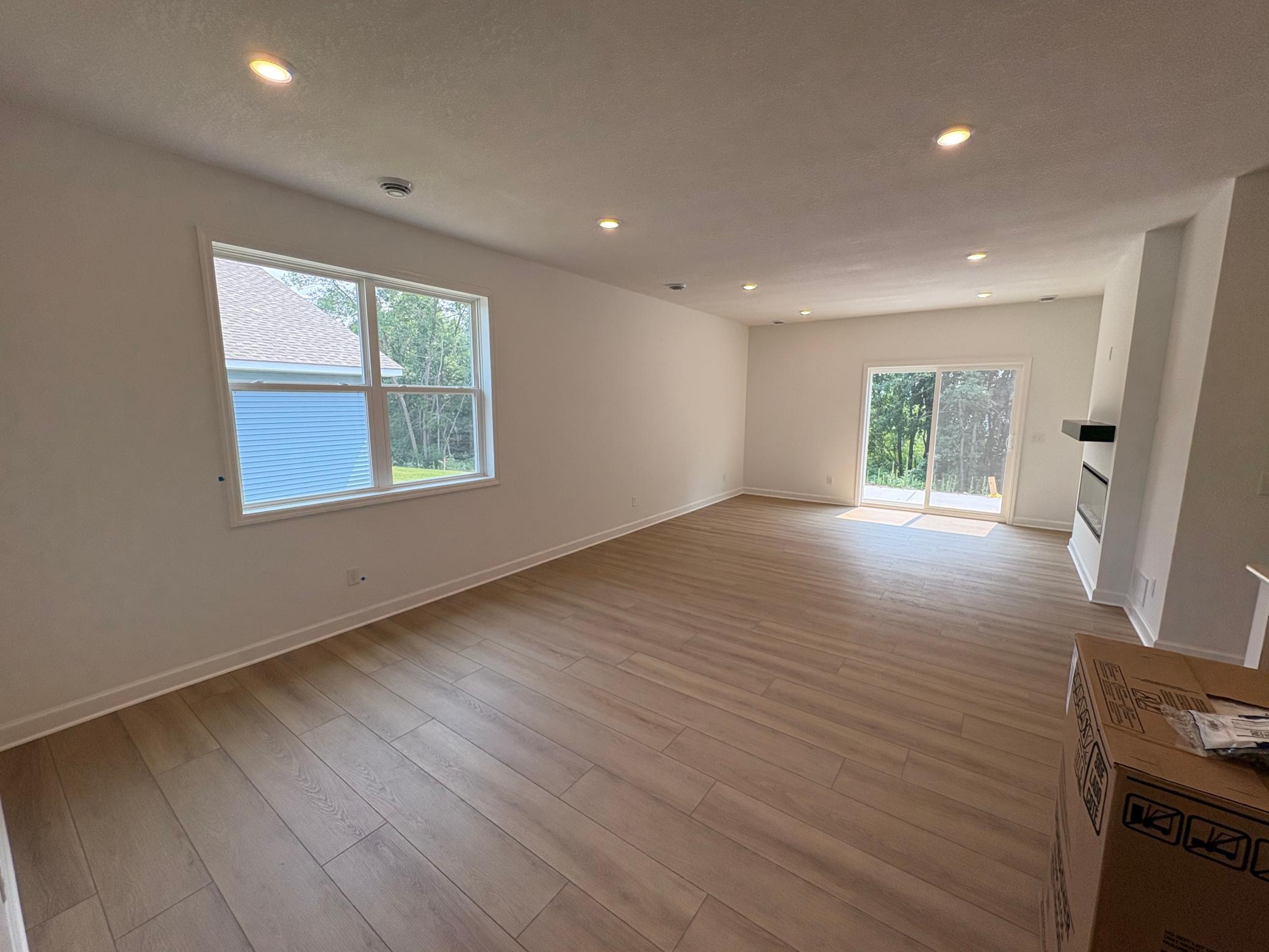 (Photo is of the actual home.)