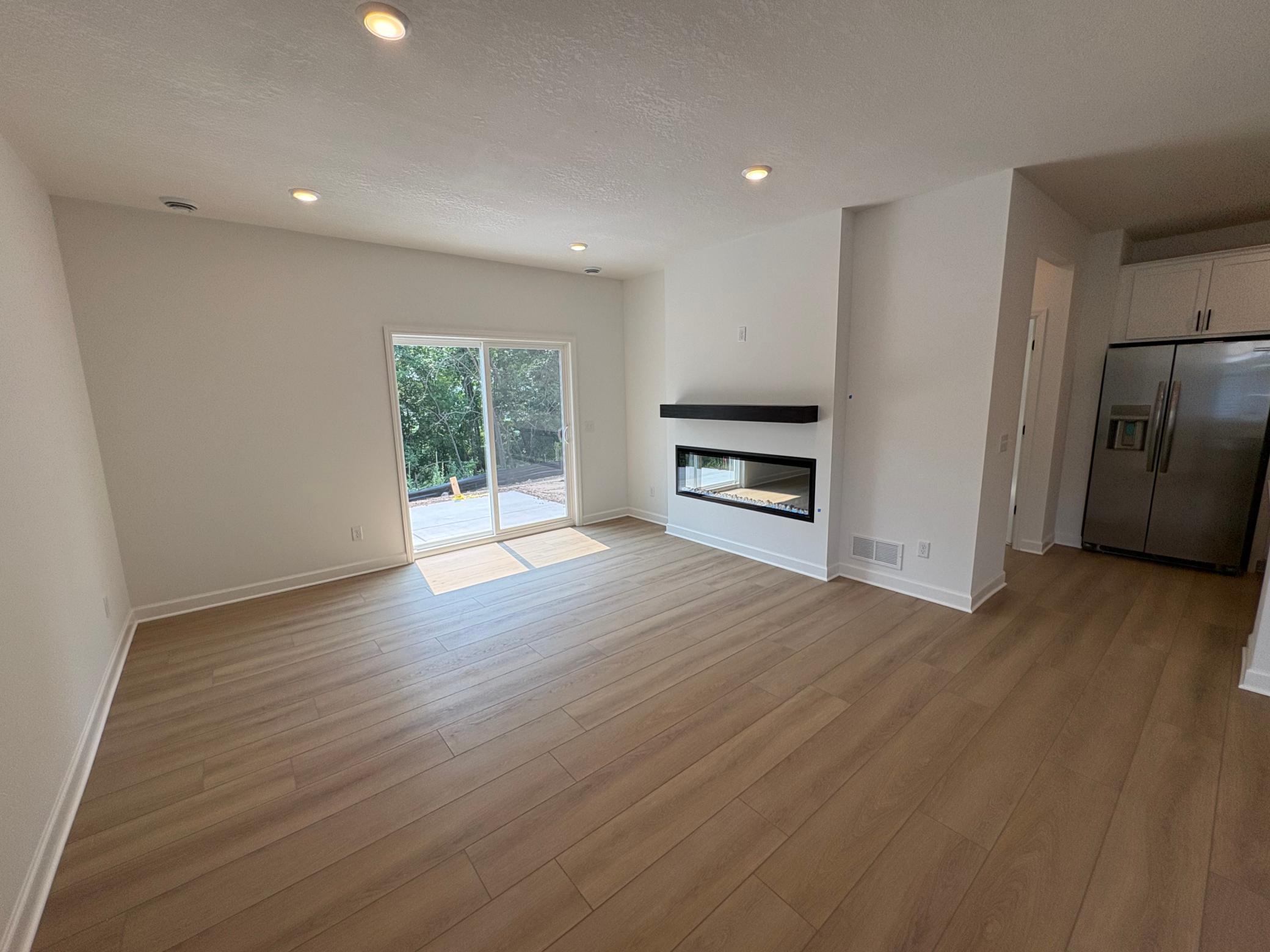(Photo is of the actual home.)