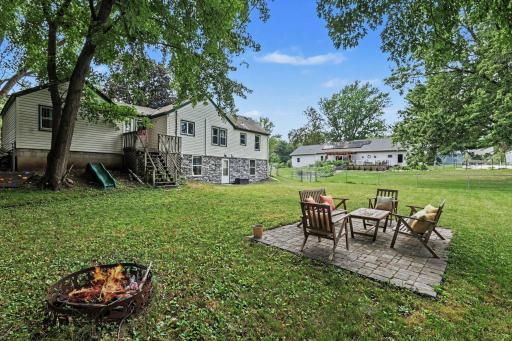 Patio & firepit