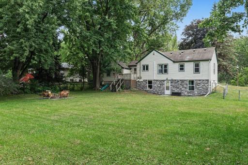 Almost 1/3 acre fully fenced!!