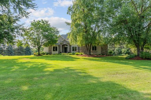 4700 McDonald Dr Place N, Stillwater, MN 55082