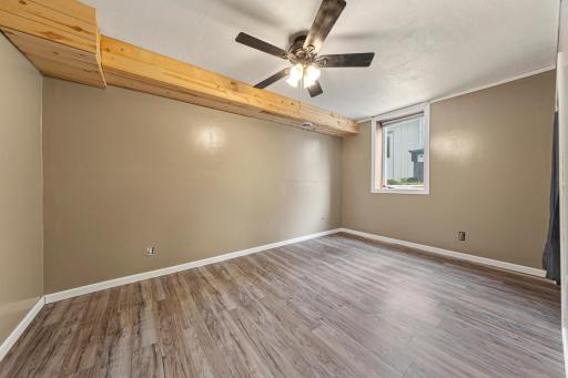 40 bedroom 5_lower.jpg