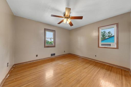 27 bedroom 2.jpg