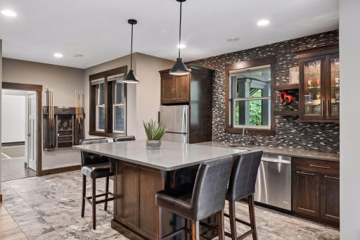 5290 Shenandoah Lane N, Plymouth, MN 55446