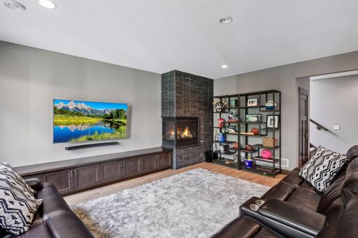 5290 Shenandoah Lane N, Plymouth, MN 55446