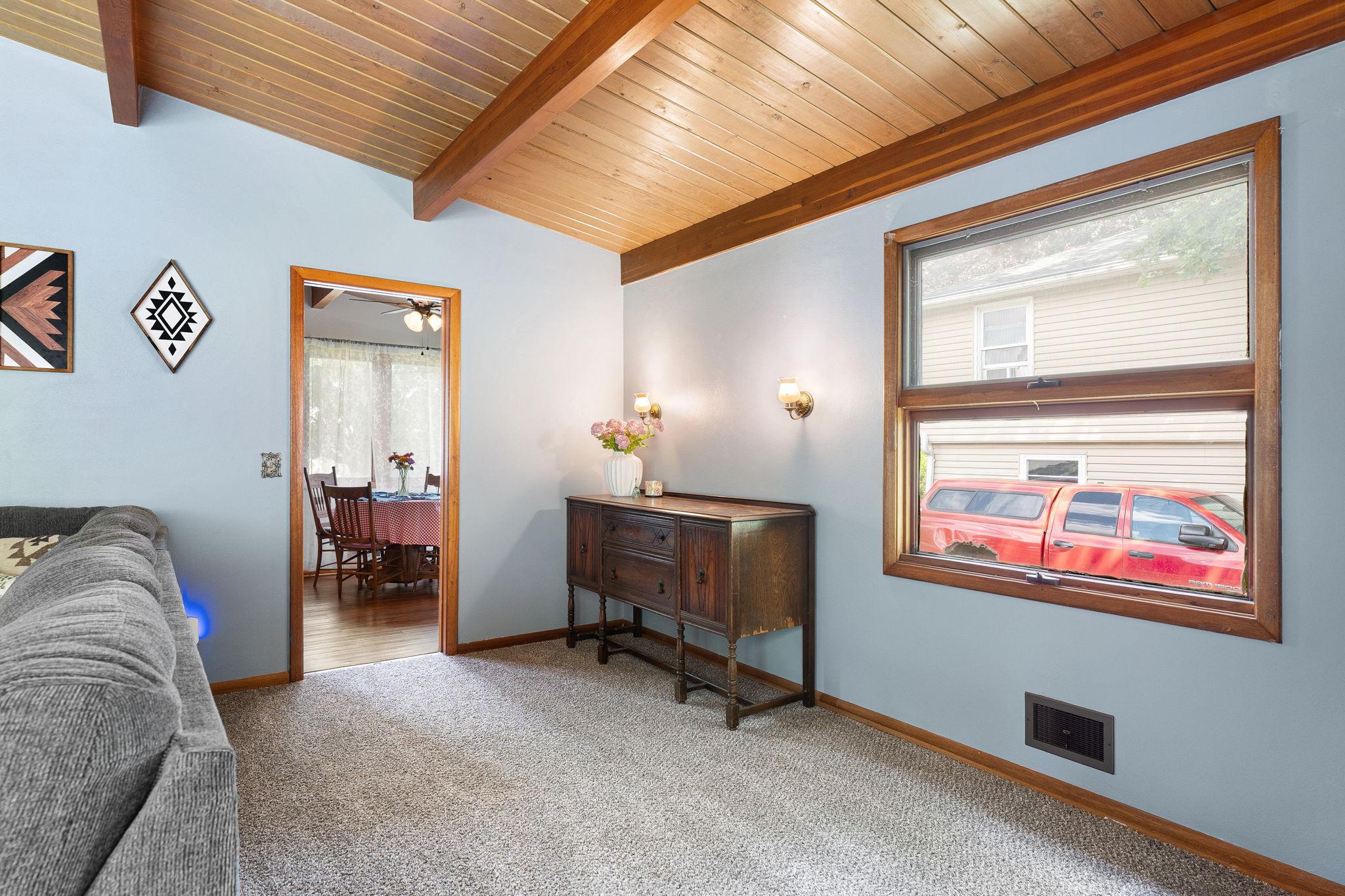 Living Room.jpg