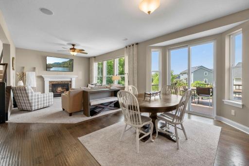6872 Creekside Way, Excelsior, MN 55331