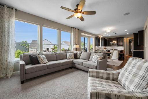6872 Creekside Way, Excelsior, MN 55331