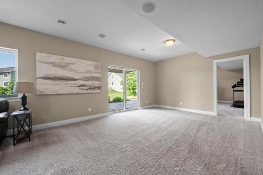 6872 Creekside Way, Excelsior, MN 55331