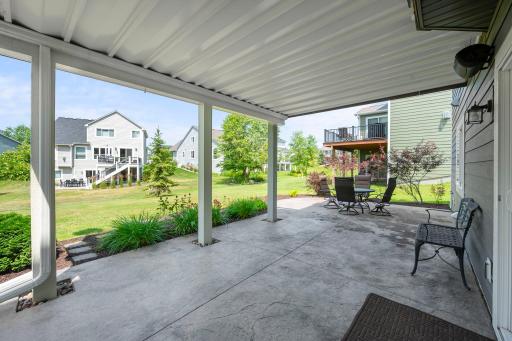 6872 Creekside Way, Excelsior, MN 55331