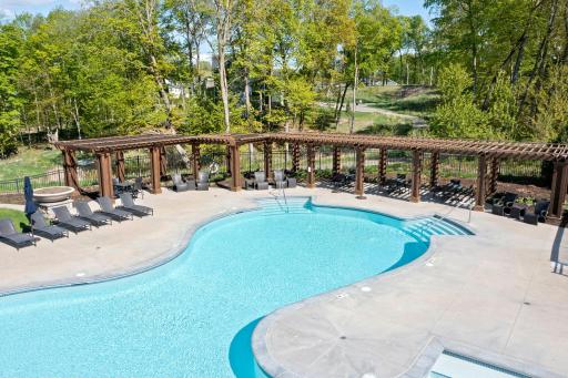 6872 Creekside Way, Excelsior, MN 55331
