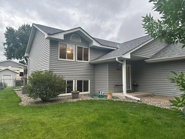 2 Well maintained split level