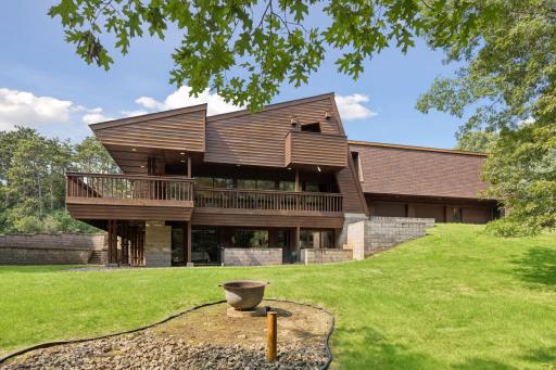 273 Turnberry Court, Hudson, WI 54016