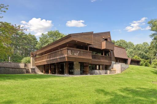 273 Turnberry Court, Hudson, WI 54016
