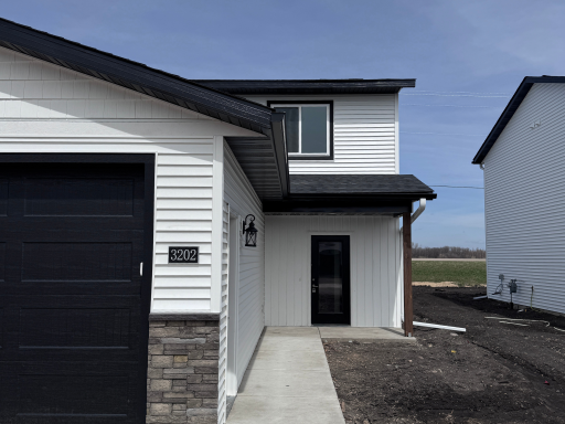 3202 Scotch Lane, Mankato, MN 56001
