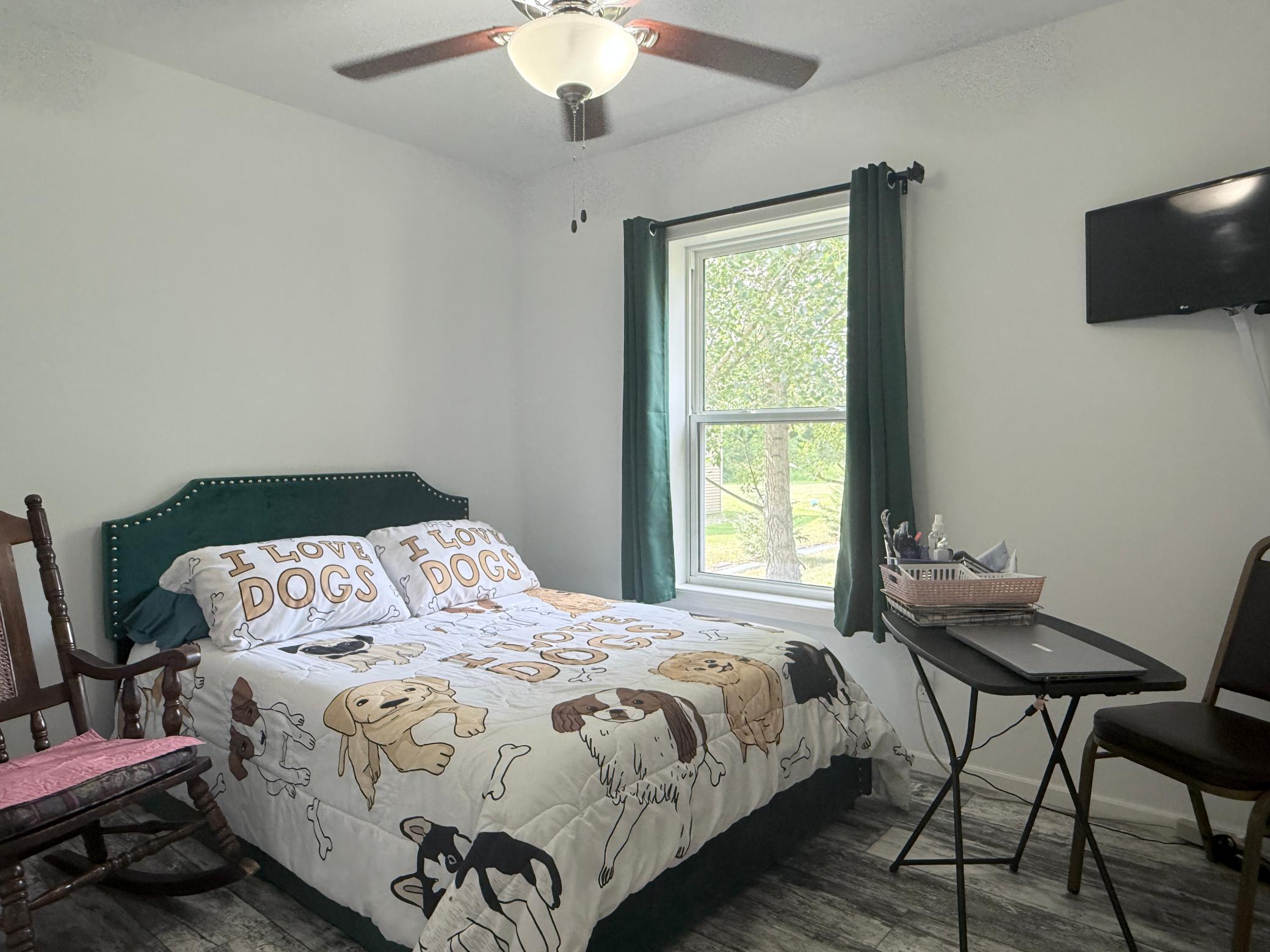 2nd Bedroom
