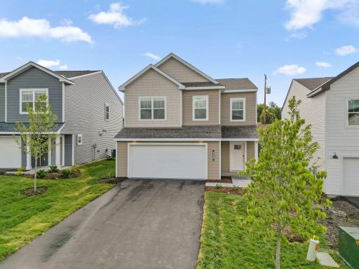 *Photo of a previously built home of the same floor plan. Finishes/options may vary.