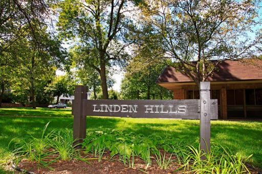 Neighborhood landmark welcoming visitors to the surrounding community.
