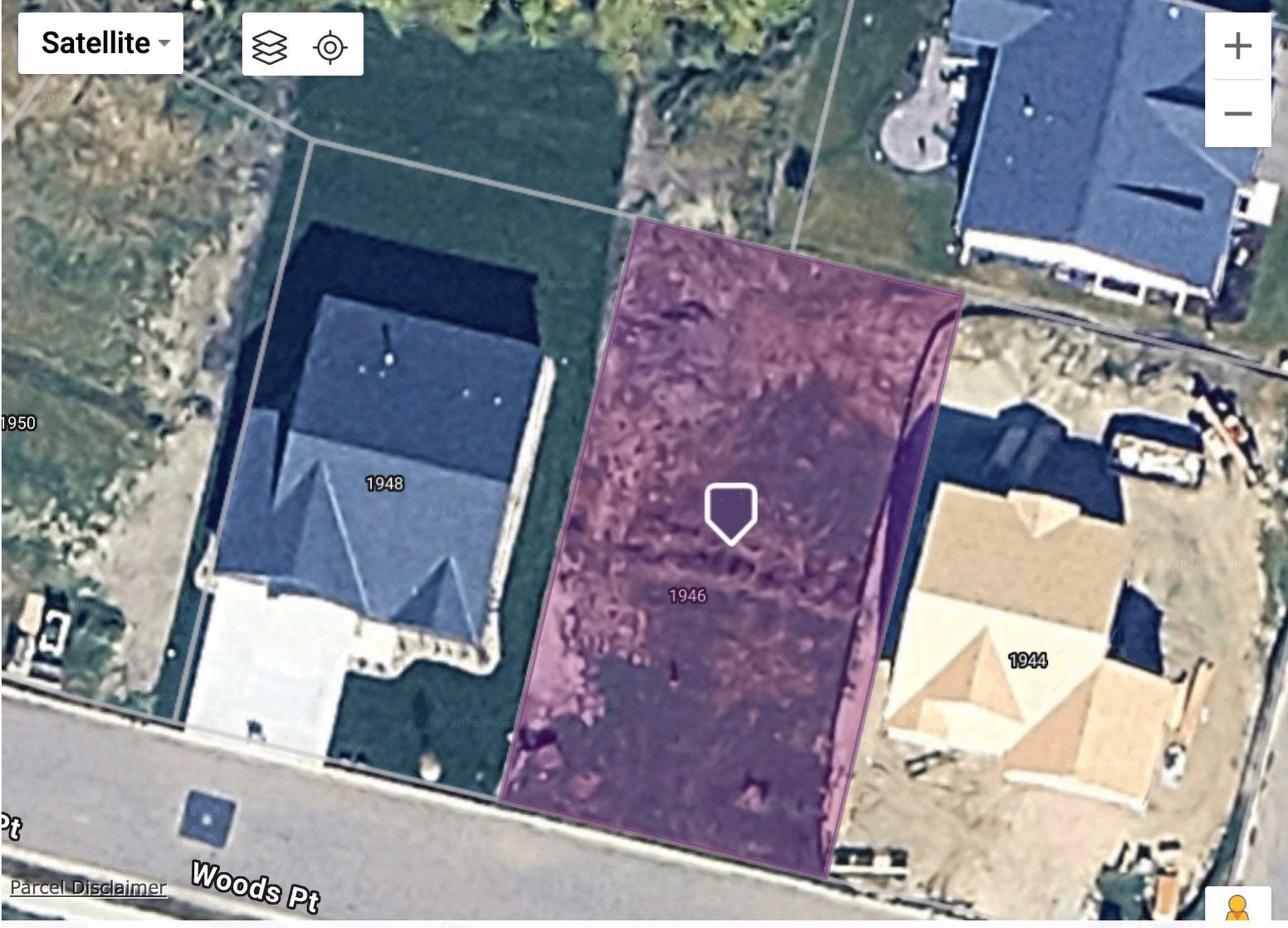 1946 Woods Point, Property Boundary Lines