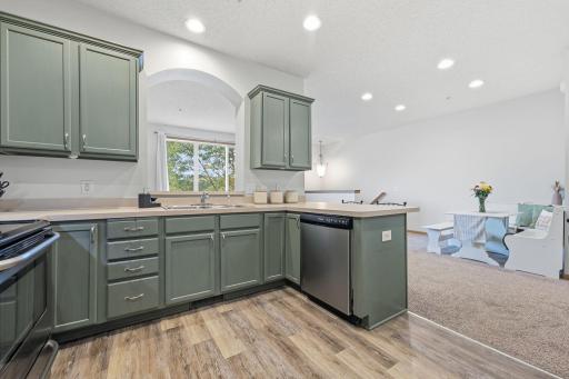 Chef? Baking? Solo dining? Entertaining? This area will serve all functions.
